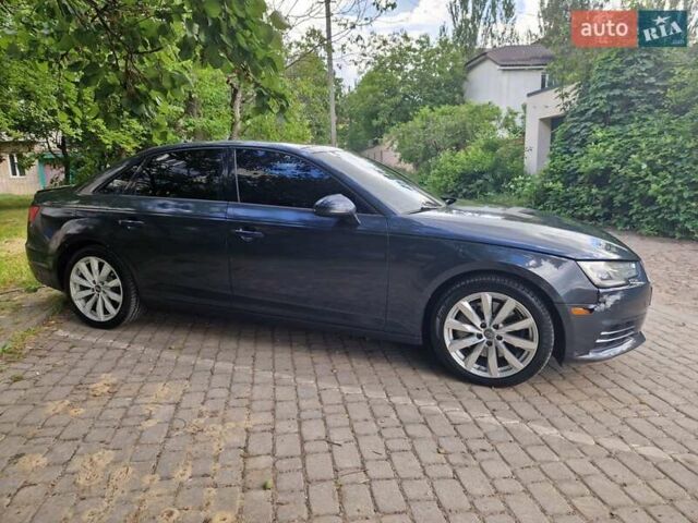 Сірий Ауді А4, об'ємом двигуна 2 л та пробігом 146 тис. км за 18500 $, фото 10 на Automoto.ua