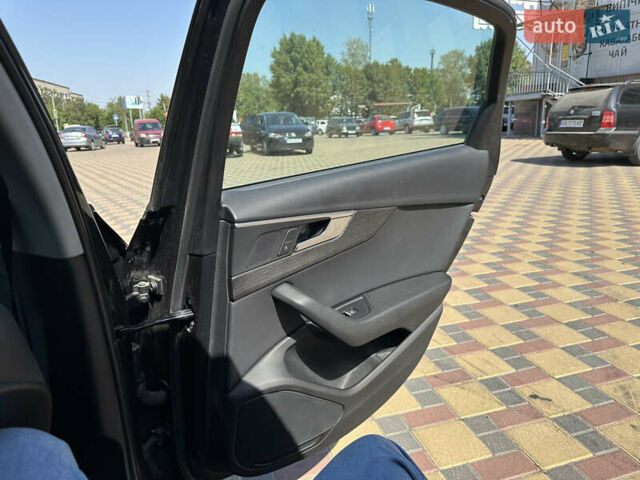 Серый Ауди А4, объемом двигателя 1.98 л и пробегом 109 тыс. км за 20000 $, фото 17 на Automoto.ua