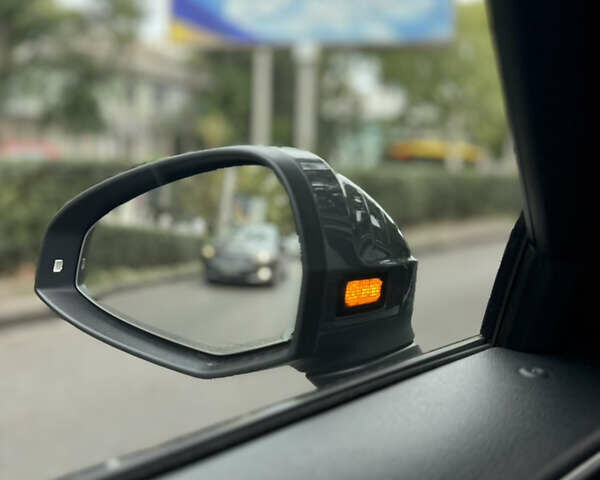 Сірий Ауді А4, об'ємом двигуна 1.97 л та пробігом 193 тис. км за 21900 $, фото 8 на Automoto.ua