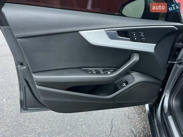 Серый Ауди А4, объемом двигателя 2 л и пробегом 168 тыс. км за 20800 $, фото 15 на Automoto.ua