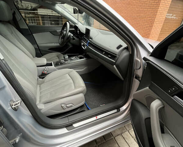 Серый Ауди А4, объемом двигателя 1.98 л и пробегом 90 тыс. км за 21500 $, фото 15 на Automoto.ua