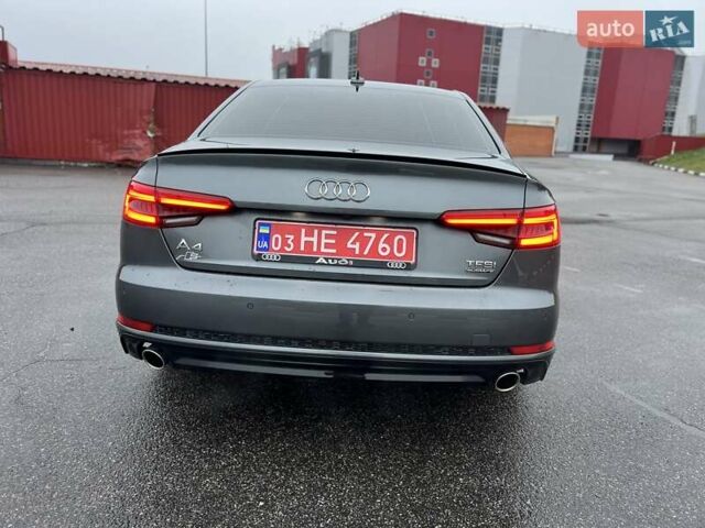 Серый Ауди А4, объемом двигателя 2 л и пробегом 168 тыс. км за 20800 $, фото 5 на Automoto.ua