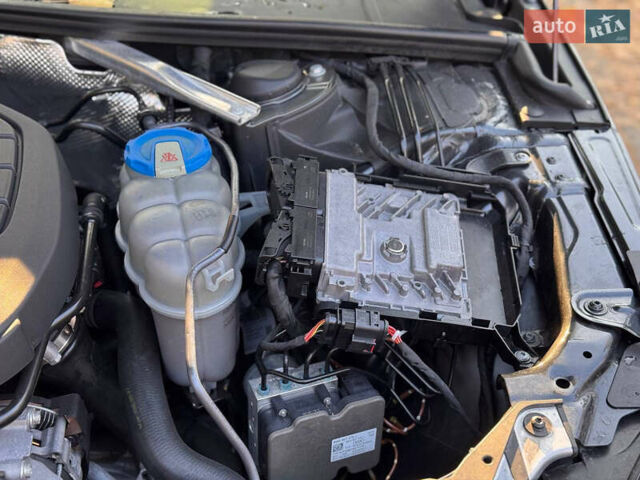 Ауді А4 2017 у Києві на Automoto.ua Сірий Ауді А4, об'ємом двигуна 2 л та пробігом 211 тис. км за 17300 $, фото 103 на Automoto.ua