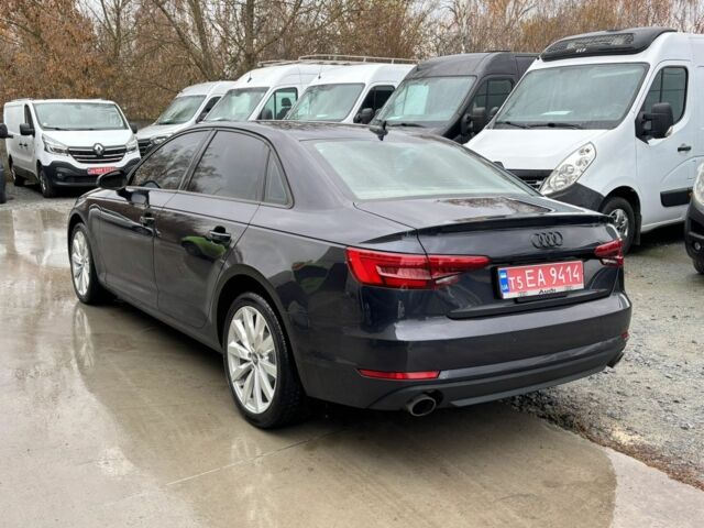 Серый Ауди А4, объемом двигателя 2 л и пробегом 170 тыс. км за 16500 $, фото 3 на Automoto.ua