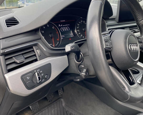 Сірий Ауді А4, об'ємом двигуна 1.98 л та пробігом 170 тис. км за 18000 $, фото 9 на Automoto.ua