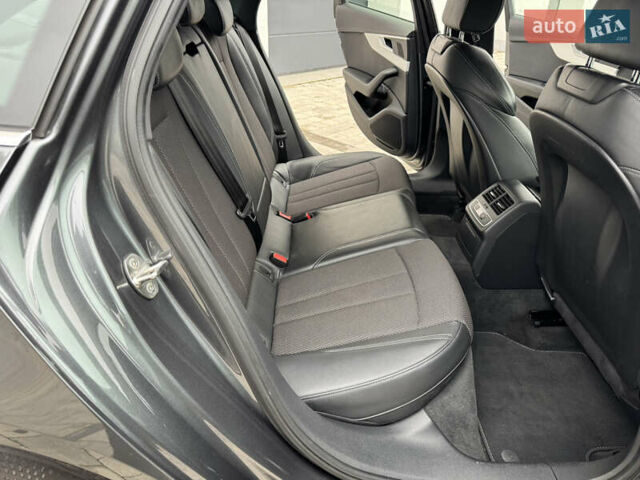 Серый Ауди А4, объемом двигателя 2 л и пробегом 240 тыс. км за 19000 $, фото 33 на Automoto.ua