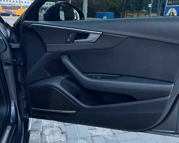 Сірий Ауді А4, об'ємом двигуна 2 л та пробігом 160 тис. км за 21200 $, фото 18 на Automoto.ua