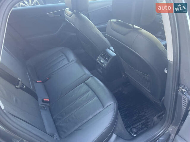 Сірий Ауді А4, об'ємом двигуна 1.98 л та пробігом 186 тис. км за 15900 $, фото 7 на Automoto.ua