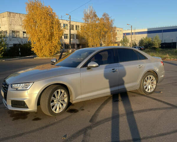 Ауді А4 2017 у Белой Церкве на Automoto.ua Сірий Ауді А4, об'ємом двигуна 2 л та пробігом 140 тис. км за 19500 $, фото 1 на Automoto.ua