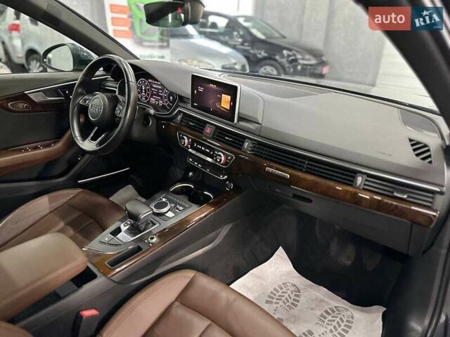 Сірий Ауді А4, об'ємом двигуна 2 л та пробігом 156 тис. км за 16999 $, фото 19 на Automoto.ua