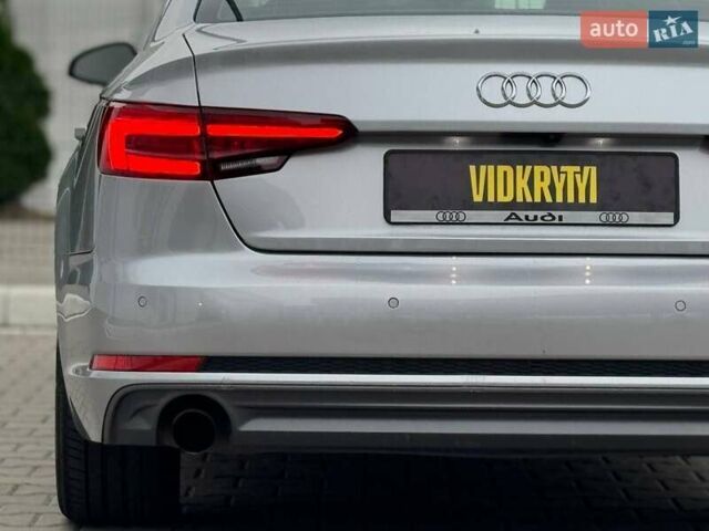 Сірий Ауді А4, об'ємом двигуна 1.98 л та пробігом 208 тис. км за 18350 $, фото 10 на Automoto.ua