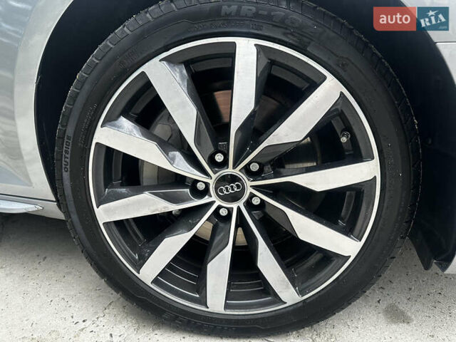 Сірий Ауді А4, об'ємом двигуна 1.98 л та пробігом 122 тис. км за 18200 $, фото 11 на Automoto.ua