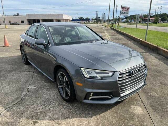 Серый Ауди А4, объемом двигателя 2 л и пробегом 142 тыс. км за 16000 $, фото 2 на Automoto.ua