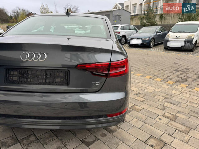 Серый Ауди А4, объемом двигателя 2 л и пробегом 240 тыс. км за 19000 $, фото 9 на Automoto.ua