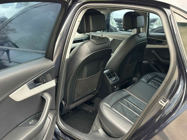 Серый Ауди А4, объемом двигателя 2 л и пробегом 170 тыс. км за 16500 $, фото 7 на Automoto.ua