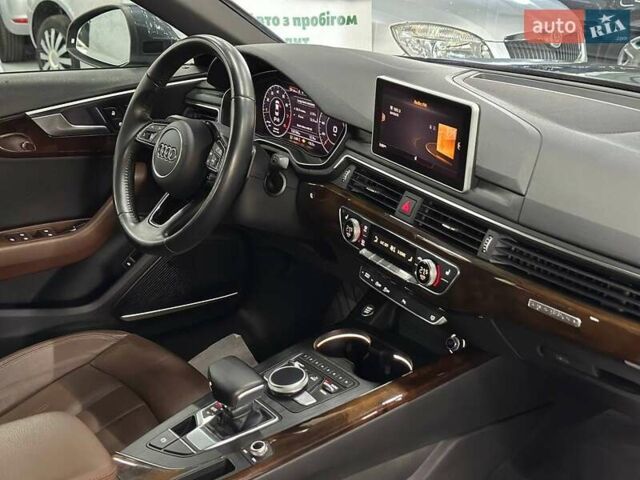 Сірий Ауді А4, об'ємом двигуна 2 л та пробігом 156 тис. км за 16999 $, фото 20 на Automoto.ua