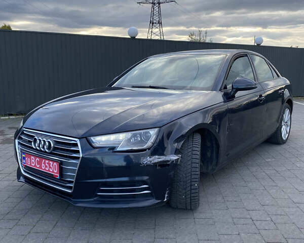 Сірий Ауді А4, об'ємом двигуна 1.98 л та пробігом 228 тис. км за 13500 $, фото 4 на Automoto.ua