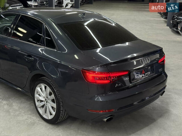 Сірий Ауді А4, об'ємом двигуна 2 л та пробігом 113 тис. км за 17900 $, фото 11 на Automoto.ua