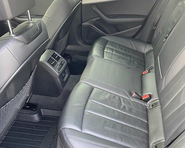 Сірий Ауді А4, об'ємом двигуна 1.98 л та пробігом 147 тис. км за 20900 $, фото 14 на Automoto.ua