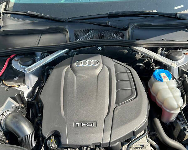 Сірий Ауді А4, об'ємом двигуна 1.98 л та пробігом 97 тис. км за 16990 $, фото 4 на Automoto.ua