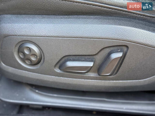 Ауді А4 2017 у Києві на Automoto.ua Сірий Ауді А4, об'ємом двигуна 2 л та пробігом 211 тис. км за 17300 $, фото 79 на Automoto.ua