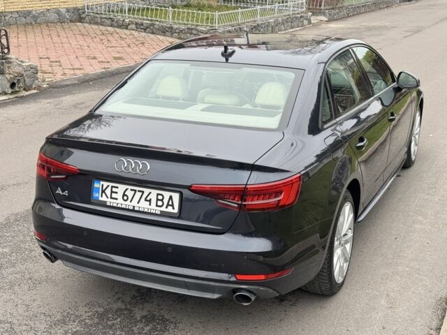 Сірий Ауді А4, об'ємом двигуна 0 л та пробігом 170 тис. км за 16500 $, фото 5 на Automoto.ua