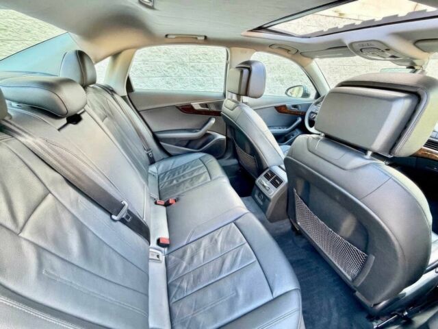 Серый Ауди А4, объемом двигателя 2 л и пробегом 55 тыс. км за 13500 $, фото 14 на Automoto.ua