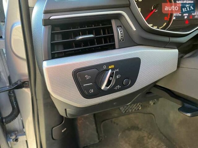 Сірий Ауді А4, об'ємом двигуна 2 л та пробігом 174 тис. км за 14200 $, фото 11 на Automoto.ua