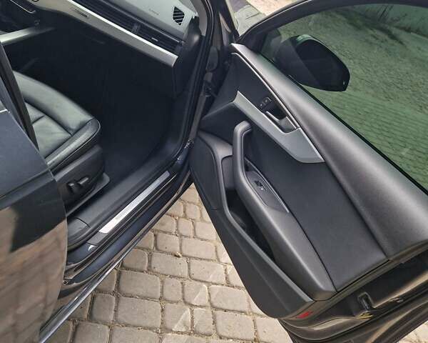 Сірий Ауді А4, об'ємом двигуна 2 л та пробігом 146 тис. км за 18500 $, фото 18 на Automoto.ua