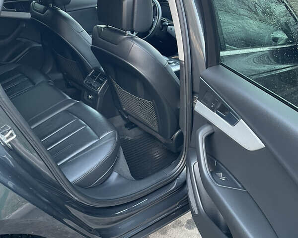 Серый Ауди А4, объемом двигателя 1.98 л и пробегом 101 тыс. км за 22500 $, фото 30 на Automoto.ua