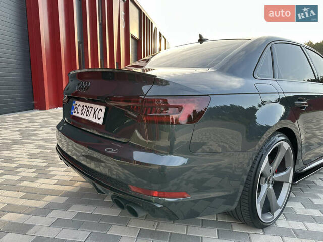 Сірий Ауді А4, об'ємом двигуна 1.98 л та пробігом 85 тис. км за 28500 $, фото 8 на Automoto.ua