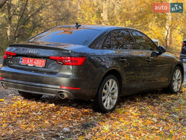 Ауді А4 2017 у Києві на Automoto.ua Сірий Ауді А4, об'ємом двигуна 2 л та пробігом 211 тис. км за 17300 $, фото 29 на Automoto.ua