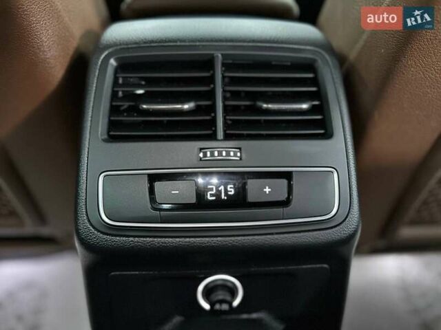 Сірий Ауді А4, об'ємом двигуна 2 л та пробігом 156 тис. км за 16999 $, фото 18 на Automoto.ua