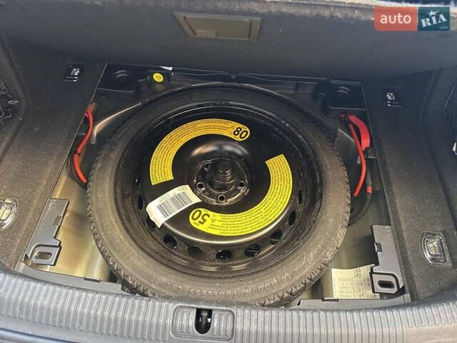 Ауди А4 2017 в Львове на Automoto.ua Серый Ауди А4, объемом двигателя 1.98 л и пробегом 152 тыс. км за 21200 $, фото 22 на Automoto.ua