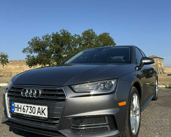 Серый Ауди А4, объемом двигателя 2 л и пробегом 158 тыс. км за 19800 $, фото 2 на Automoto.ua
