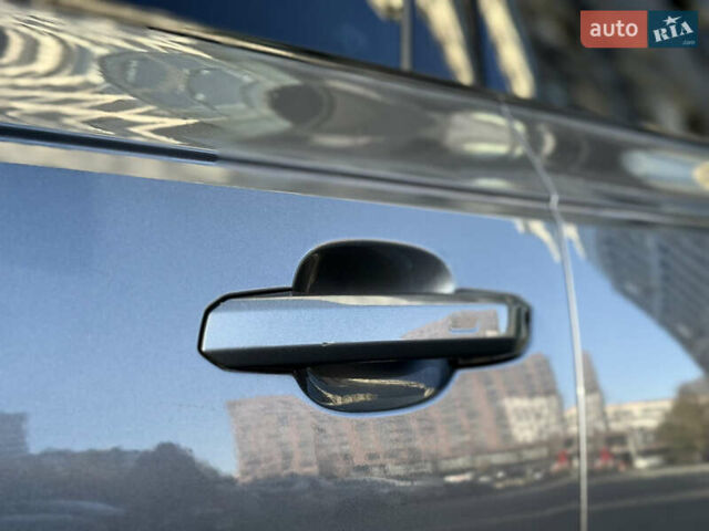 Сірий Ауді А4, об'ємом двигуна 1.98 л та пробігом 113 тис. км за 24300 $, фото 24 на Automoto.ua