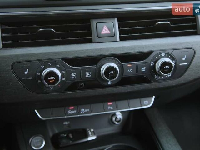 Сірий Ауді А4, об'ємом двигуна 1.4 л та пробігом 146 тис. км за 19000 $, фото 16 на Automoto.ua