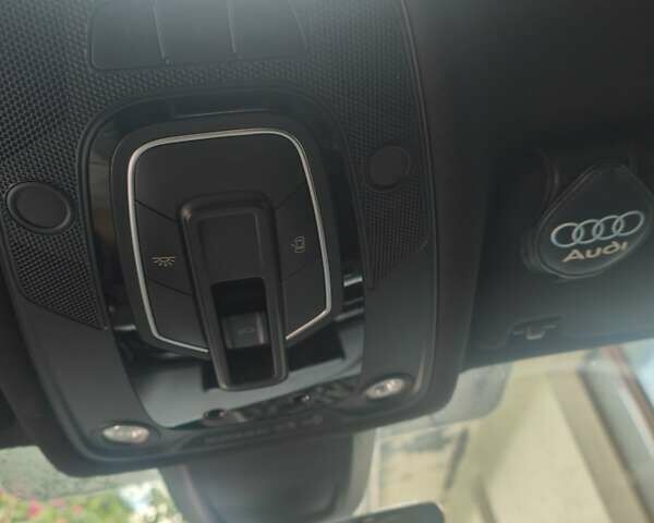 Серый Ауди А4, объемом двигателя 2 л и пробегом 106 тыс. км за 20200 $, фото 11 на Automoto.ua