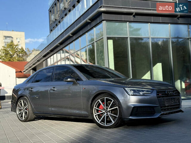 Сірий Ауді А4, об'ємом двигуна 1.98 л та пробігом 113 тис. км за 24300 $, фото 6 на Automoto.ua