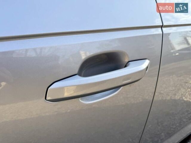 Сірий Ауді А4, об'ємом двигуна 1.98 л та пробігом 146 тис. км за 20000 $, фото 8 на Automoto.ua