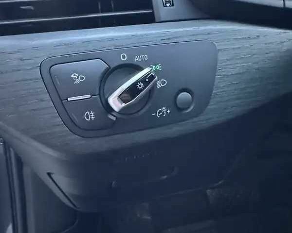 Сірий Ауді А4, об'ємом двигуна 2 л та пробігом 160 тис. км за 21200 $, фото 13 на Automoto.ua