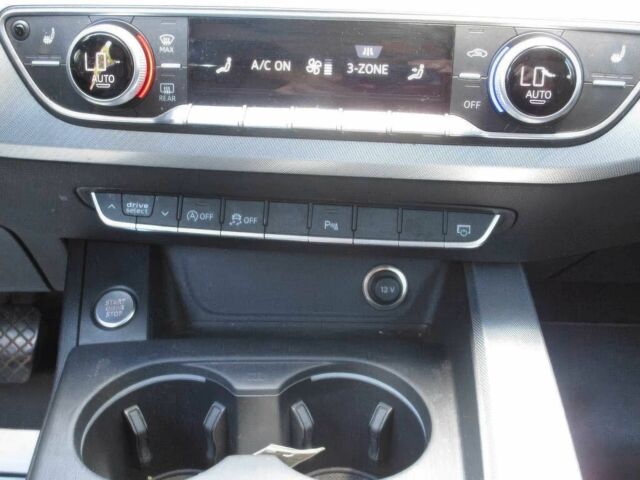 Серый Ауди А4, объемом двигателя 2 л и пробегом 87 тыс. км за 5800 $, фото 10 на Automoto.ua