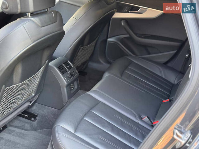 Ауді А4 2017 у Києві на Automoto.ua Сірий Ауді А4, об'ємом двигуна 2 л та пробігом 211 тис. км за 17300 $, фото 75 на Automoto.ua