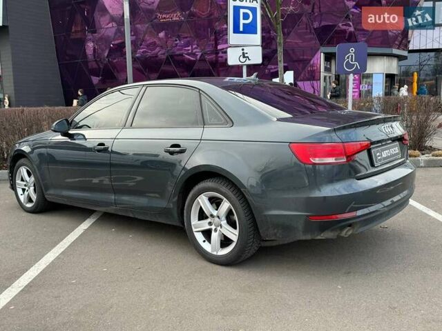 Сірий Ауді А4, об'ємом двигуна 1.97 л та пробігом 223 тис. км за 21990 $, фото 4 на Automoto.ua