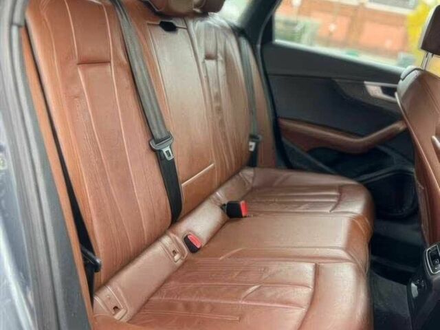 Сірий Ауді А4, об'ємом двигуна 2 л та пробігом 47 тис. км за 14500 $, фото 14 на Automoto.ua