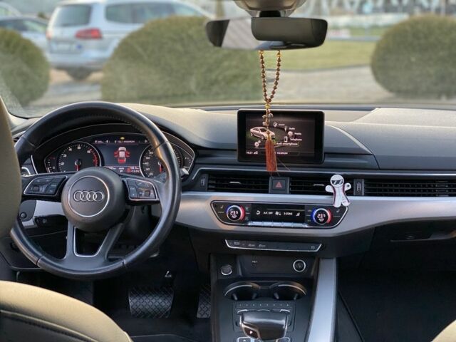 Серый Ауди А4, объемом двигателя 2 л и пробегом 165 тыс. км за 17990 $, фото 13 на Automoto.ua