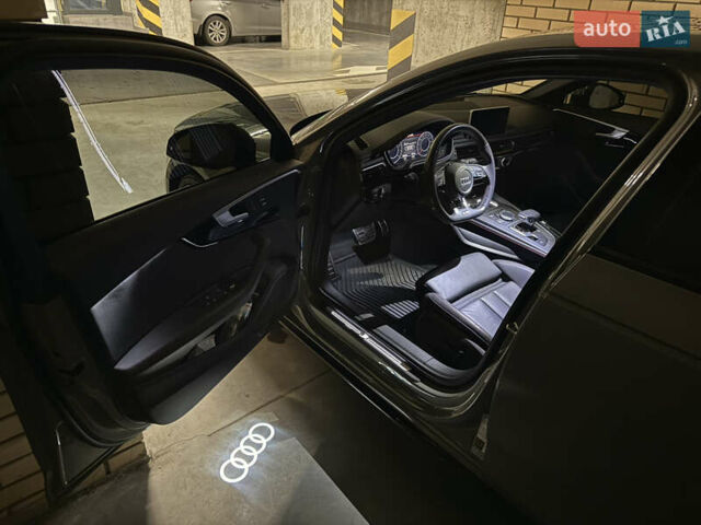 Серый Ауди А4, объемом двигателя 1.98 л и пробегом 141 тыс. км за 26000 $, фото 35 на Automoto.ua