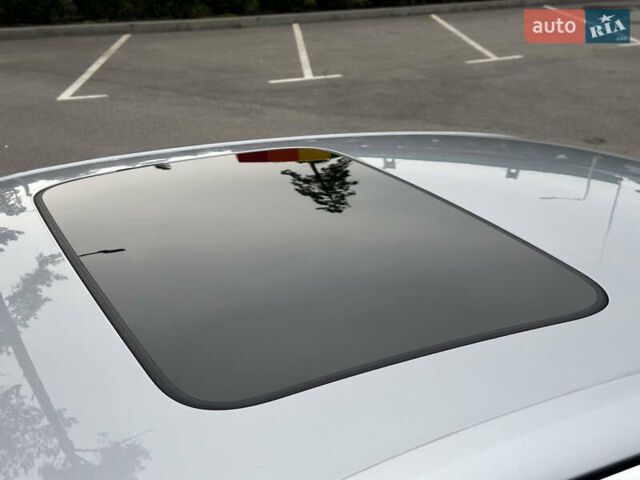 Сірий Ауді А4, об'ємом двигуна 2 л та пробігом 69 тис. км за 19400 $, фото 26 на Automoto.ua