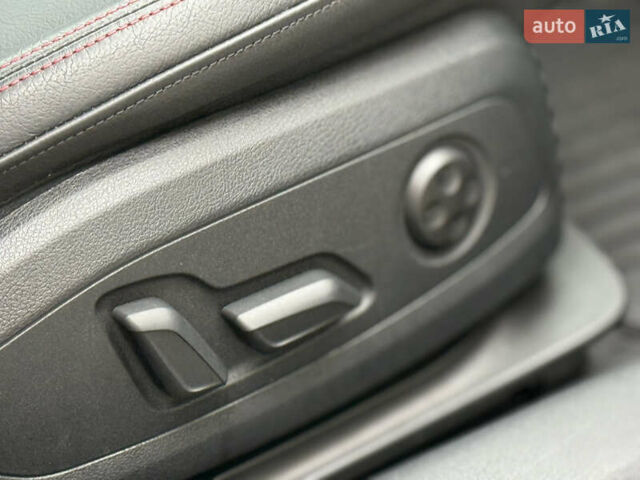 Серый Ауди А4, объемом двигателя 1.98 л и пробегом 141 тыс. км за 26000 $, фото 27 на Automoto.ua