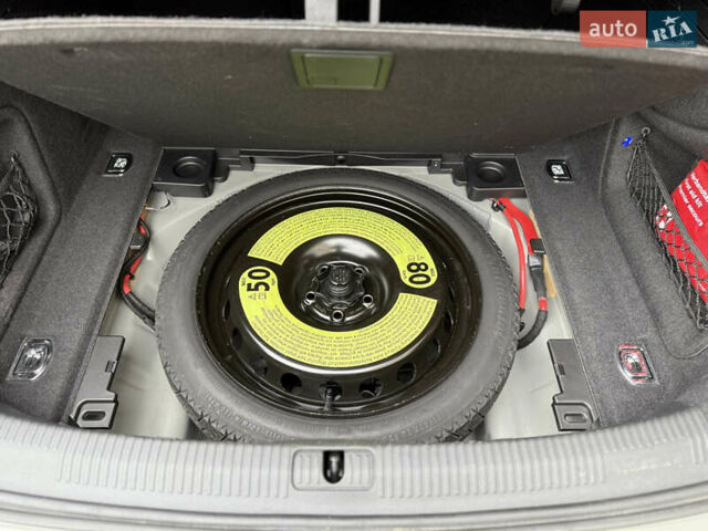 Серый Ауди А4, объемом двигателя 1.98 л и пробегом 141 тыс. км за 26000 $, фото 32 на Automoto.ua